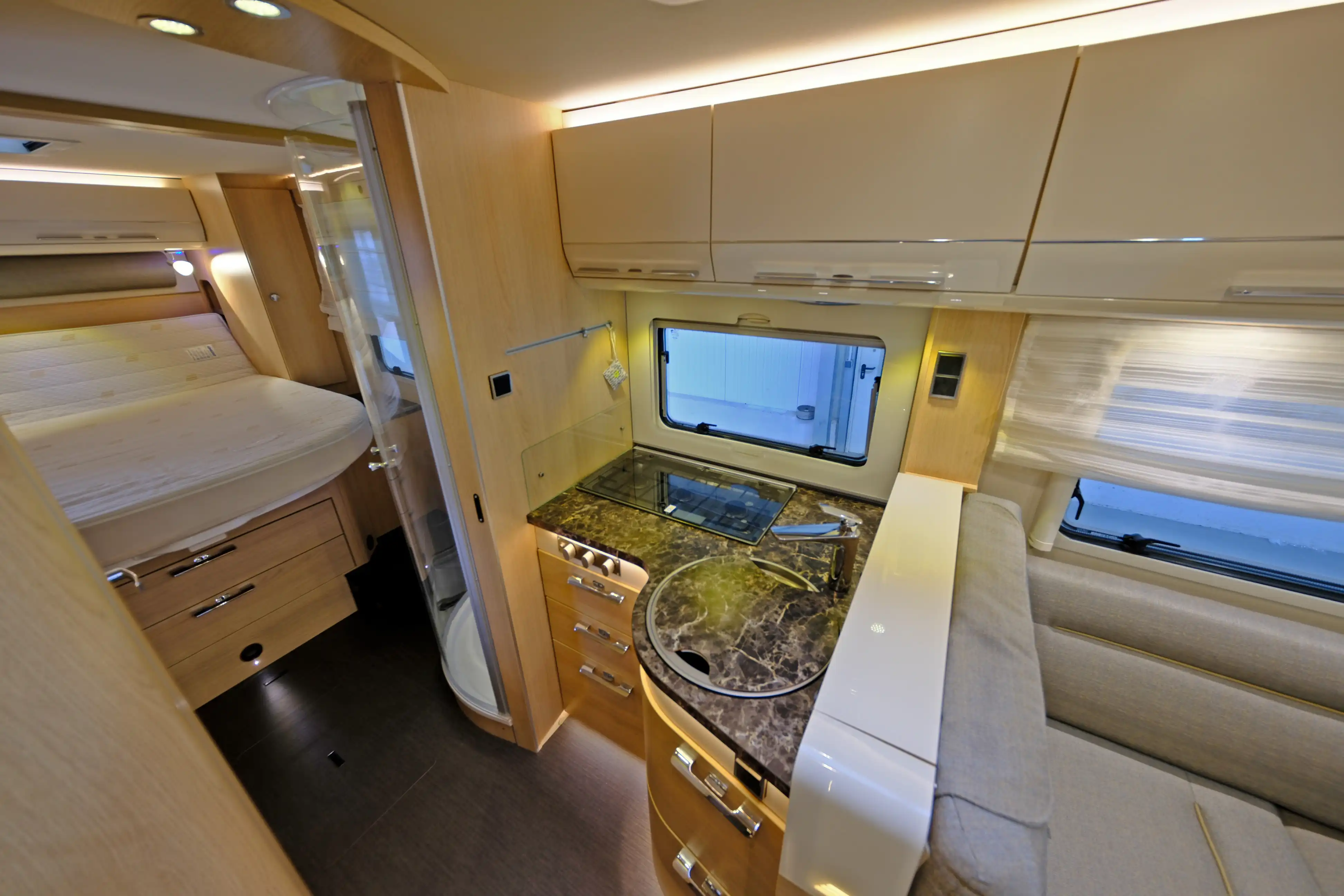 HYMER-ERIBA B 708 SL 